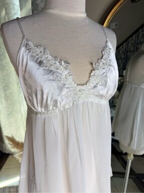 Linea Donatella Sheer Blush Chemise lingerie with Lace Trim size medium